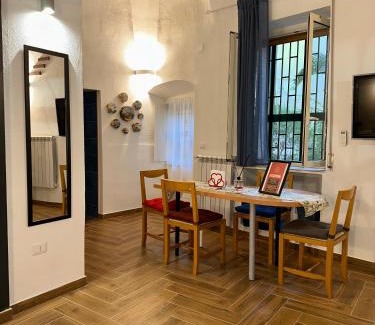 Naples Apartment | Discover Guarracino P. Capodimonte Suite - Rated 9.4/10!