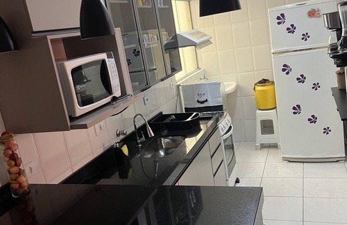 Jardim Ana Maria Apartment | Relaxing Guarujá Apartment with Pool & Ocean Views