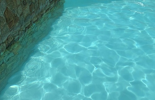 Jardim Belmar Apartment | Family-Friendly Guarujá Cove, Steps from the Aquarium