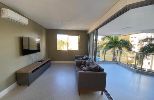 Jardim Vitoria Apartment | Elegant Guaruja Terrazza: Oceanfront Retreat with Pool
