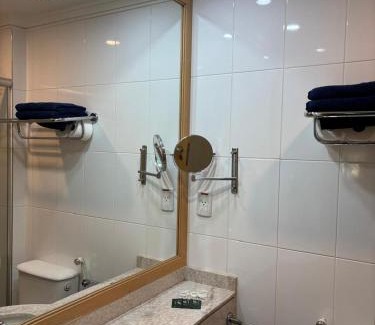 Guarulhos City Centre Hotel | Convenient Guarulhos Flat: Pool & Breakfast Near Airport