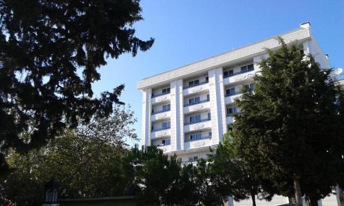 Serik Apartment | Eco-Friendly Comfort at Guckar Sehrinn Oteli - 8/10 Rated
