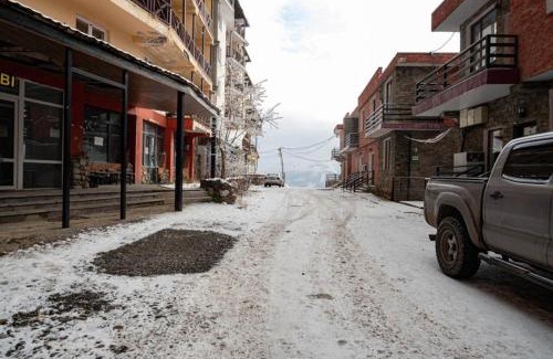 Kazbegi Apartment | Guest Rated 9.9: Gudauri Club 2100 Apt206, Pet Friendly Stay