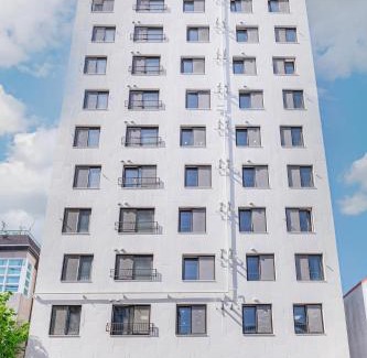 Gwanghui-dong Hotel | Discover Gudo Residence Chungmuro: Family-Friendly Retreat