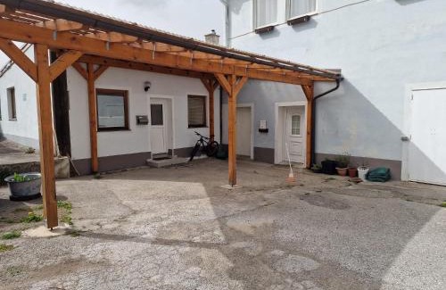Gloggnitz Apartment | Gudzevic - FU A 2