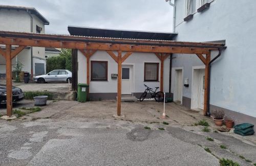 Gloggnitz Apartment | Gudzevic - FU A 2