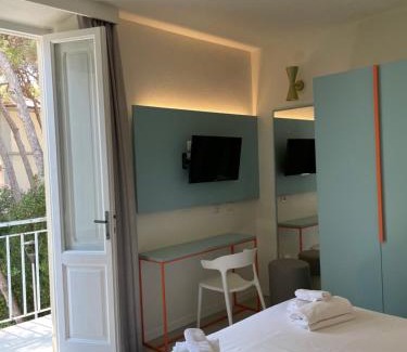 Castiglioncello Hotel | Guerrini Hotel: Family-Friendly Stay with Breakfast Included