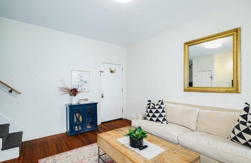 Roxborough-Manayunk Apartment | Cozy Guest Apartment with Backyard Patio Retreat