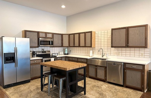 East Spencer Condo | Charming Loft Overlooking NC Transportation Museum