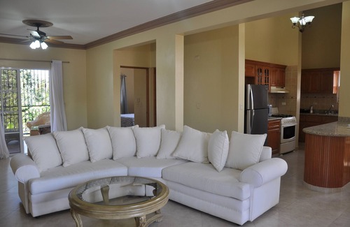 La Esplanada Villa | Inviting 3-Bedroom Villa with Pool in Sosua's Heart