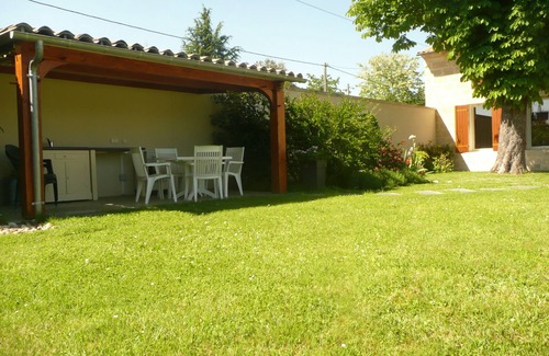 Gardegan-et-Tourtirac House | Top-Rated Guest House Near Saint Emilion with Pool