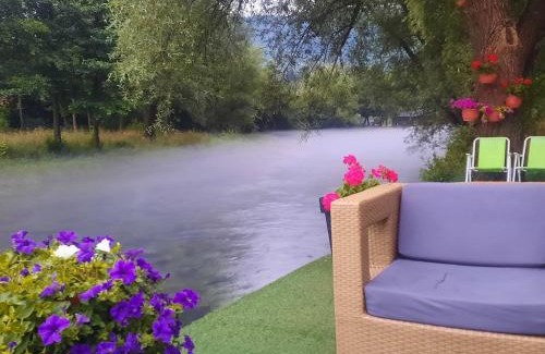 Sipovo Apartment | Comfortable Stay at Guest House Šobić with Pool & Dining