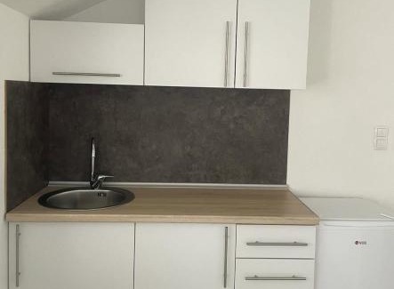 Sipovo Apartment | Comfortable Stay at Guest House Šobić with Pool & Dining
