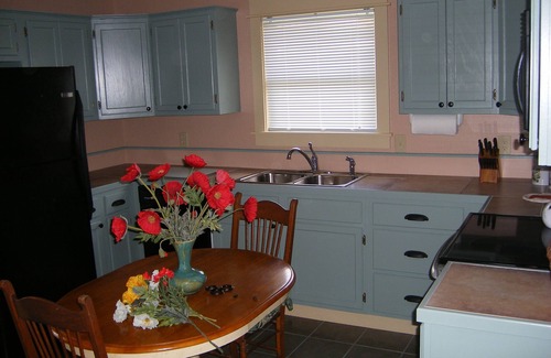 Fairhope House | Romantic Escape: 10/10 Rated Guest House with Kitchen