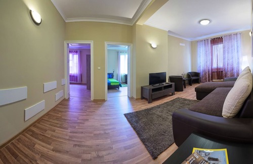 Sofia City Center Bed & Breakfast | Guest House 32: Eco-Friendly Retreat with Spa & Breakfast
