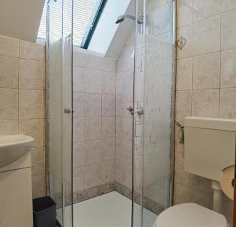 Gornji Grad House | Delightful Guest House 902 Črnivec with Hot Tub & Dining