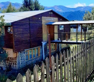 Omalo House | Top-Rated Guest House ALUDA with Breakfast & Accessibility