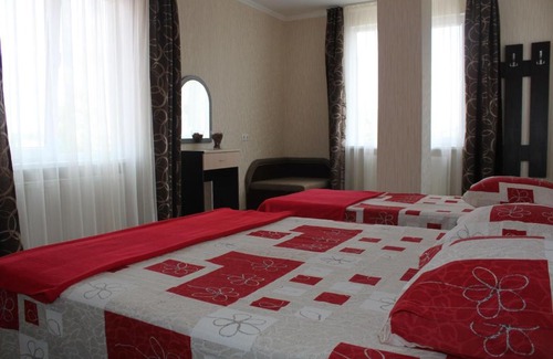 Anapa House | Comfortable Guest House Anastasia with Kitchen Amenities