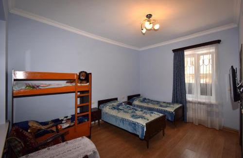 Tsaghkadzor House | Highly Rated Guest House Arsan with Family-Friendly Amenities