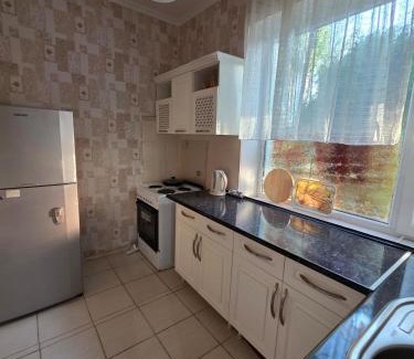 Cholpon-Ata House | Family-Friendly Guest House at DO Altyn with Ocean Views