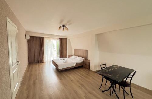 Mtsvane Kontskhi House | Oceanfront Bliss at Guest House Bagrationi - Rated 9.9/10