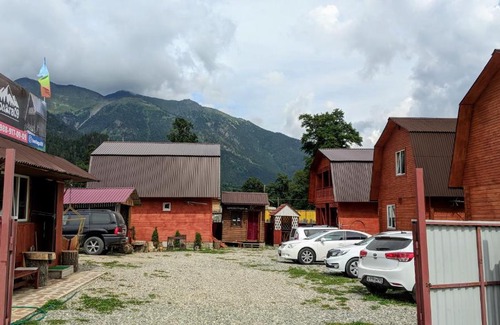 Arkhyz House | Budget-Friendly Comfort at Guest House Berloga09