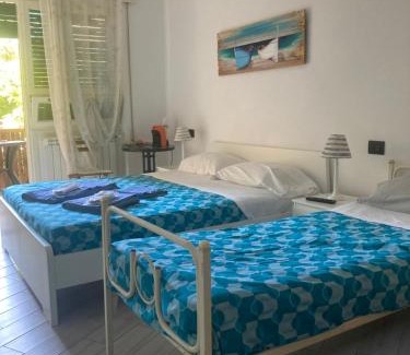 Torre del Mare House | Cozy Guest House Berzefi with Oceanfront Views