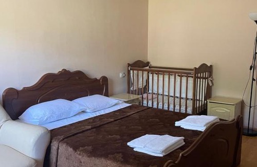 Nizhneye Uchdere House | Relaxing Oceanfront Stay at Guest House Breeze 311