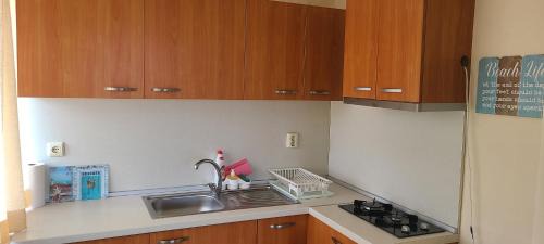 Sinemoretz House | Pet-Friendly Guest House Chalakov with Oceanfront Views