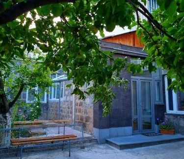 Gyumri Bed & Breakfast | Unmatched Comfort at Guest House David's B&B - Rated 9.8