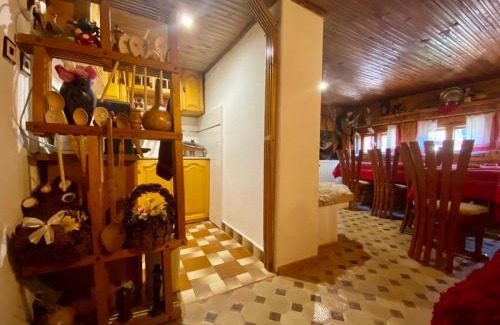 Devin House | Pet-Friendly Guest House Detelina with Breakfast & Kitchen