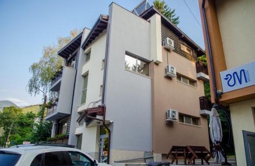 Sapareva Banya House | Inviting Guest House Dinevi: Family-Friendly with Kitchen