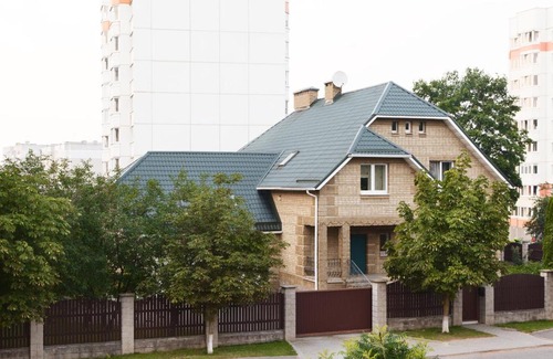 Moskovsky District House | Perfect Stay at Guest House DOM 18 with Pool & Breakfast