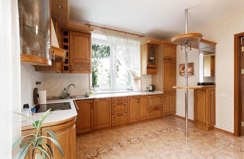 Moskovsky District House | Perfect Stay at Guest House DOM 18 with Pool & Breakfast