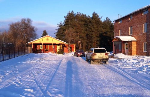 Rostov House | Discover Guest House Dom Okhotnika: Pet-Friendly Retreat