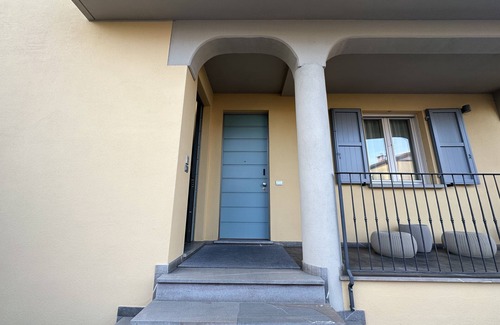 Piacenza Apartment | Modern Guest House with Breakfast for Work or Vacation