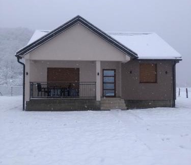 Montenegro House | Guest House Elena: Top-Rated Retreat with Breakfast Included