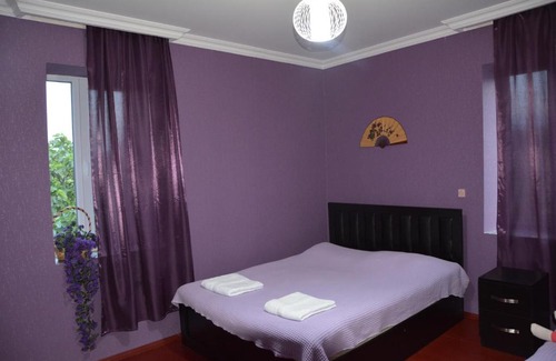 Didi Ateni Bed & Breakfast | Pet-Friendly Guest House ELIA with Pool and Breakfast