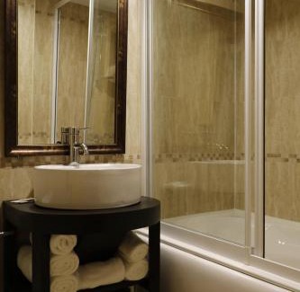 Gorna Oryahovitsa House | Historic Guest House Epochs: Top-Rated & Family-Friendly