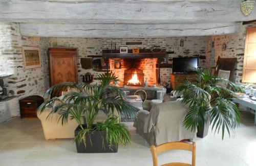 Orgeres Apartment | Guest house for people in Chanteloup