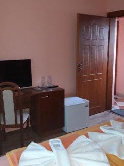 Koprivshtitsa House | Family-Friendly Retreat at Guest House H Dzhogolanov