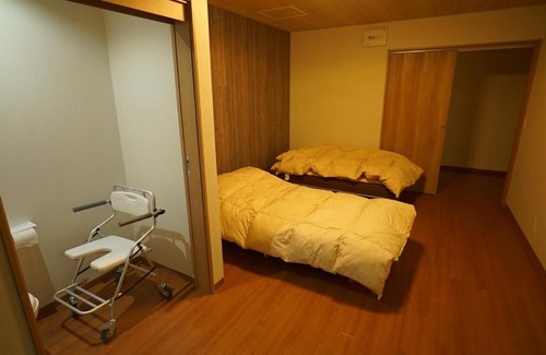 Kozai-kita Machi Hotel | Discover Guest House Ihatov - Family-Friendly Retreat