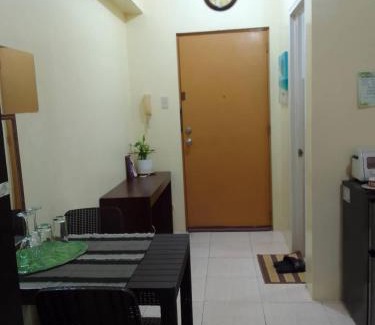 Taytay Apartment | Comfortable Guest House in Cainta Rizal - Pet & Child Friendly
