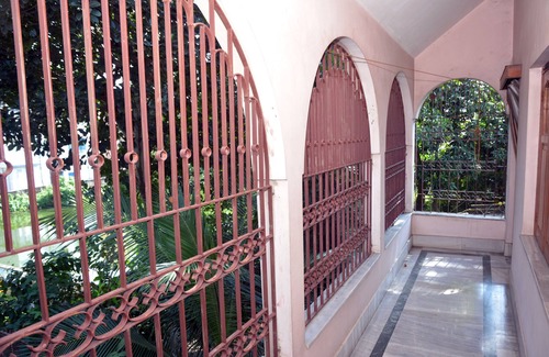Chandannagar House | Cozy Guest House Experience in Chandannagar Awaits You