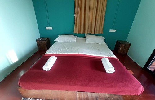 Canacona House | Cozy Guest House for Your Next Getaway