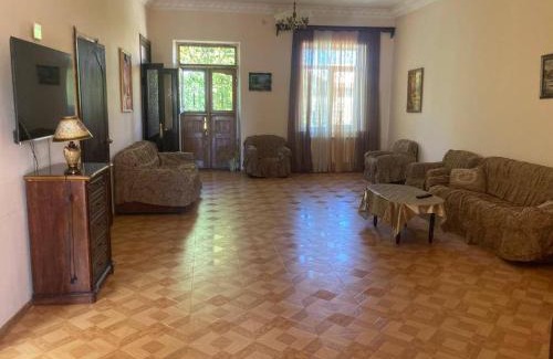 Gyumri House | Cozy Guest House Experience in the Heart of Gyumri