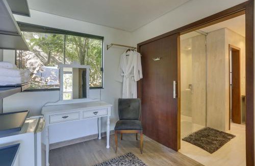 Florianopolis House | Experience Guest House Isadora Duncan with Ocean Views