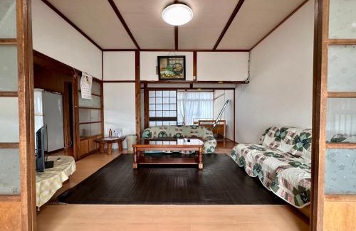 Shinkamigoto House | Budget-Friendly Guest House Island with Family Amenities