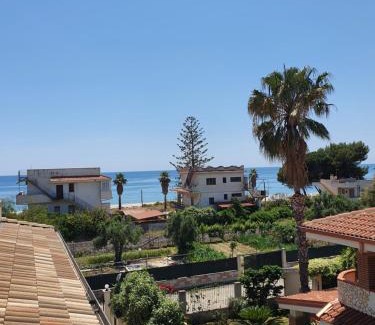 San Lorenzo Apartment | Family-Friendly Guest House Il Canto del Mare - 9/10 Rated