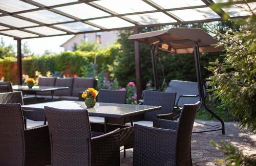Poyarkovo House | Guest House Kaskad: Pet-Friendly Retreat with Breakfast